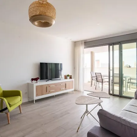 Сasa de vacaciones Mediterranean With Sea Views In *