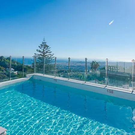 Сasa de vacaciones Mediterranean With Sea Views In