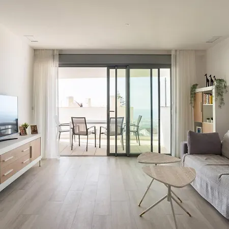 Сasa de vacaciones Mediterranean With Sea Views In *