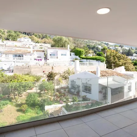 펜션 Mediterranean With Sea Views In *