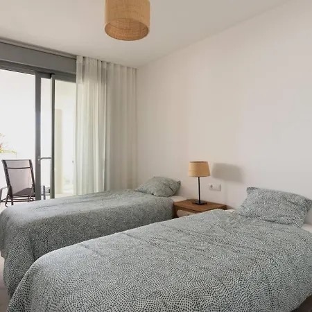 펜션 Mediterranean With Sea Views In *